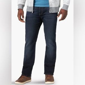 NWT Wrangler Men’s Straight Fit Jeans | Size: 30x32